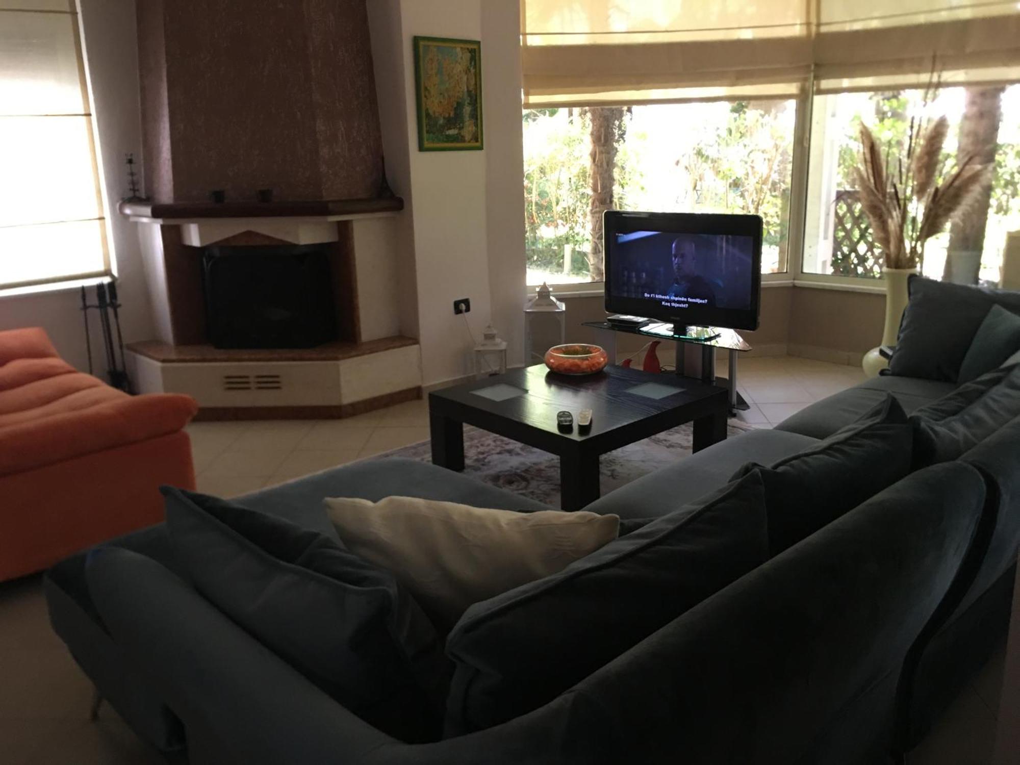 Vacation Home In Gjiri I Lalezit, Lalez, Durres Bagian luar foto